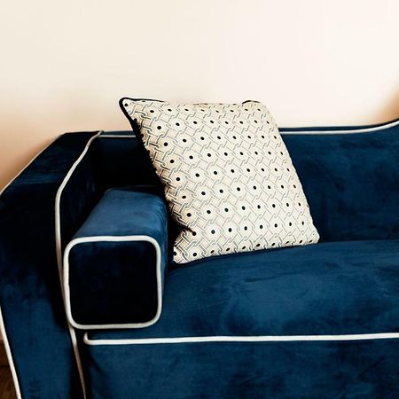 Amadomus Luxury Suites Napoli Ngoại thất bức ảnh